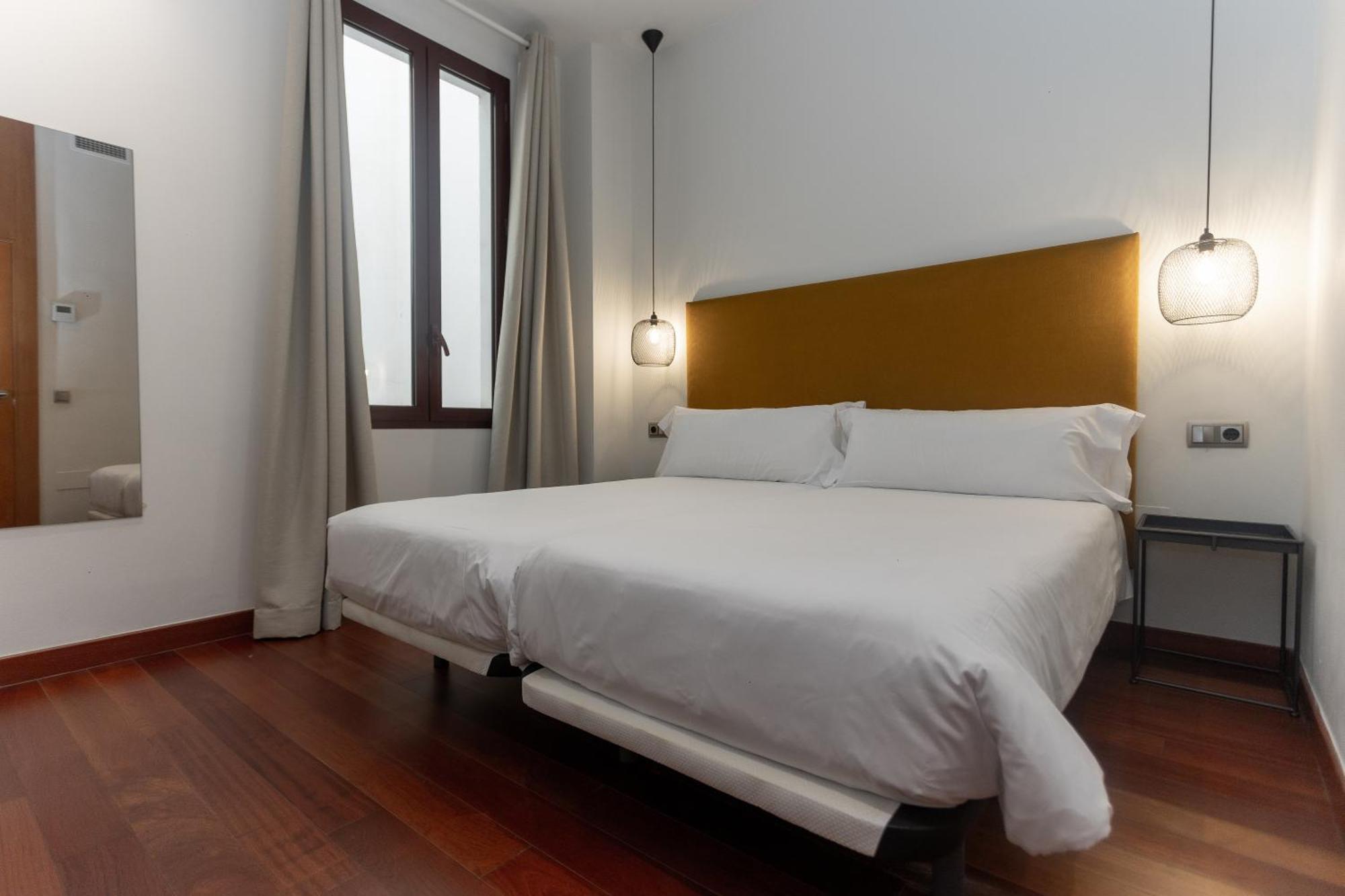 La Casa De La Alameda Appartement Málaga Buitenkant foto